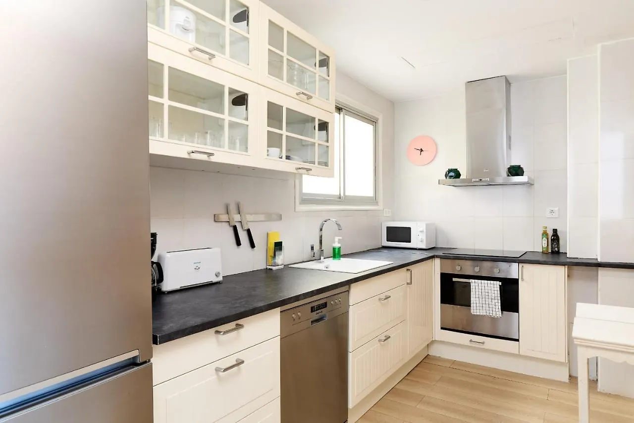 Casa Cosi - Casanova 6 Apartment Barcelona